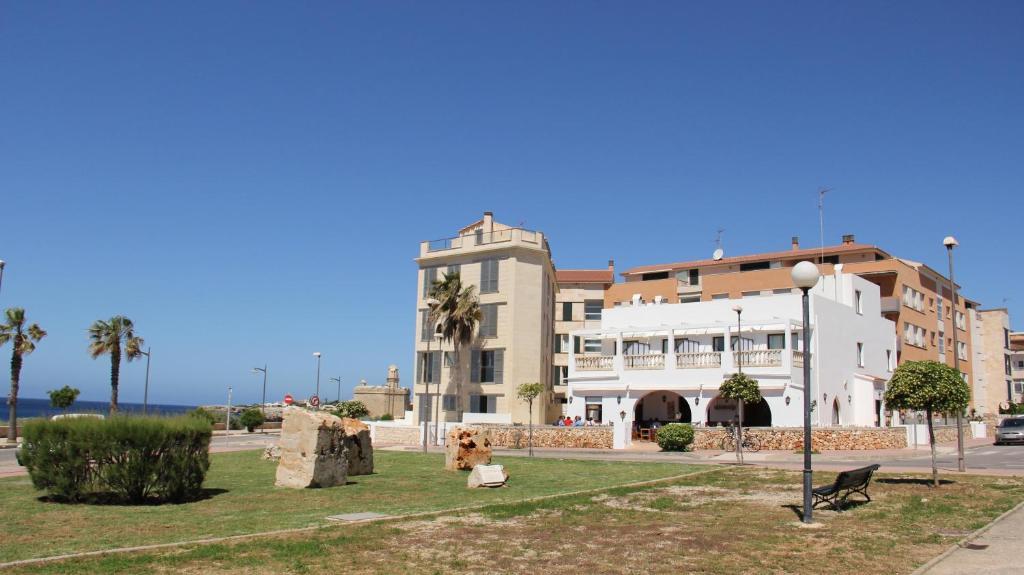 Hostal Sa Prensa Ciutadella  Kültér fotó