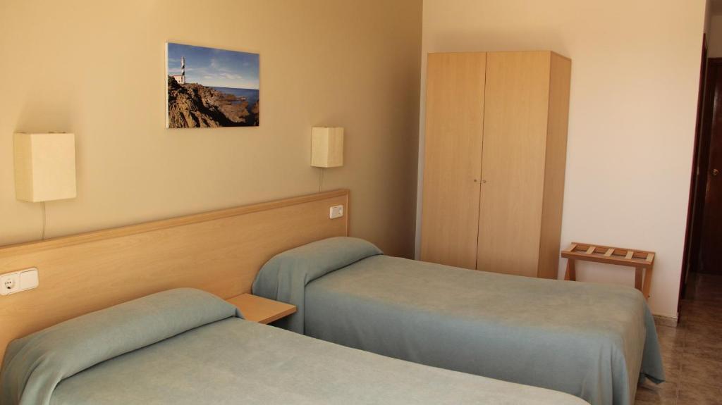 Hostal Sa Prensa Ciutadella  Kültér fotó