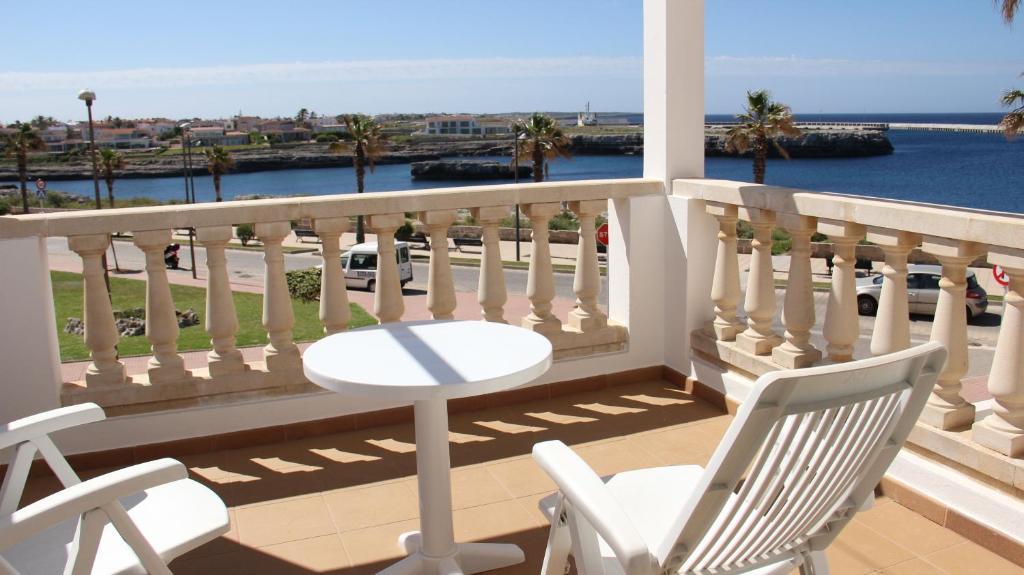 Hostal Sa Prensa Ciutadella  Kültér fotó